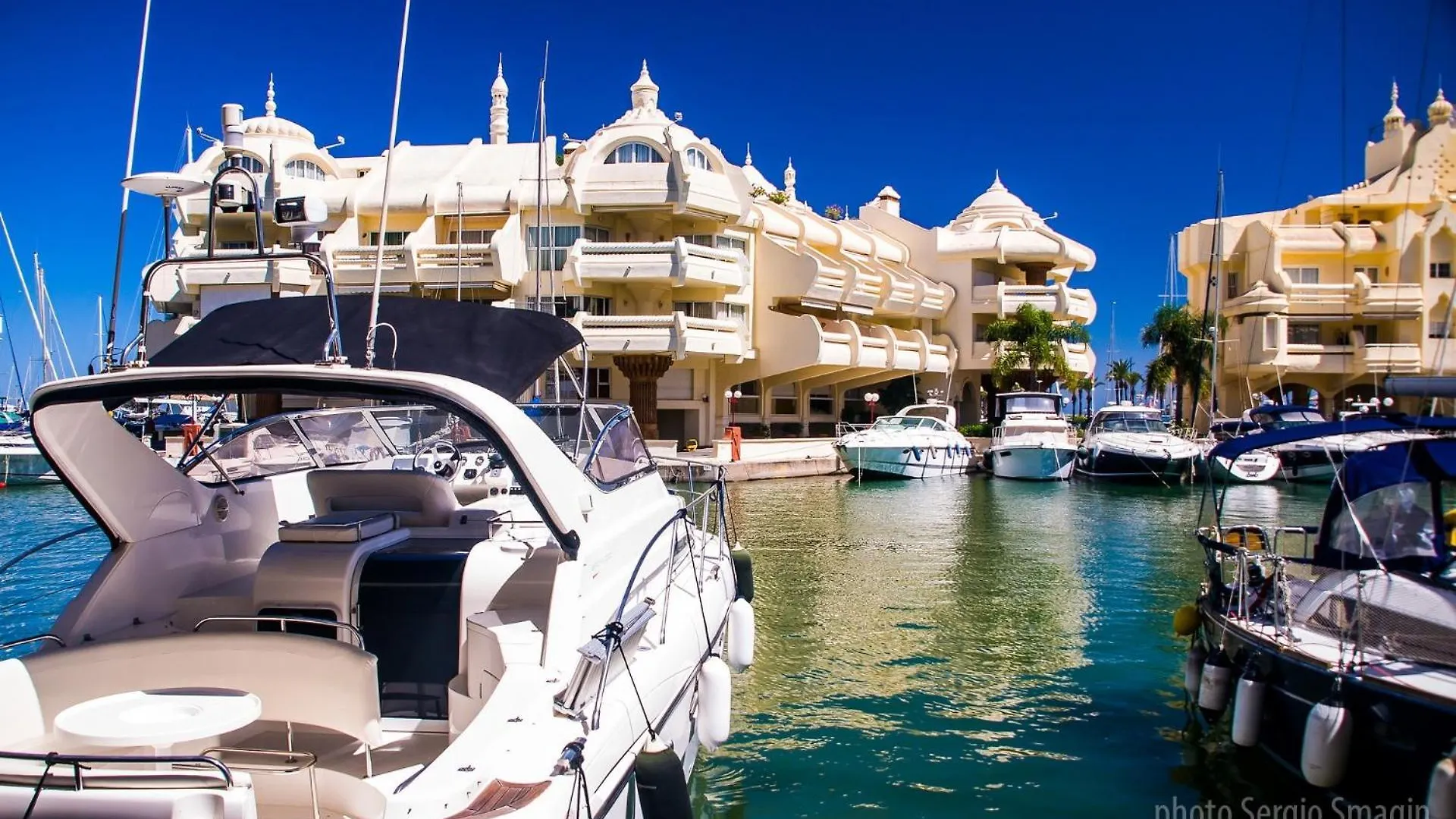 H814 Hercules Estudio. Vistas Al Mar. Perfecta Ubicacion. Benalmadena