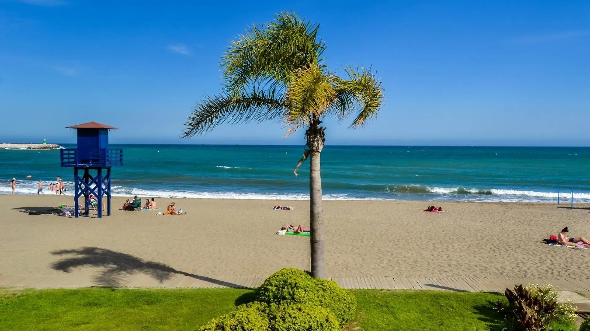 H814 Hercules Estudio. Vistas Al Mar. Perfecta Ubicacion. Benalmadena 0*,  Spain
